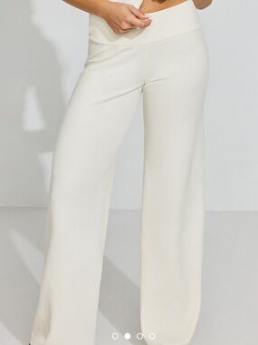 Garage Chenille Low Rise Pants in Cream